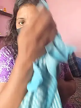 Snapshot of Tamil_Shalini_Lustyy chatting on October 13, 6:38 am Tamil Shalini Lustyy online show from October 13, 6:38 am
