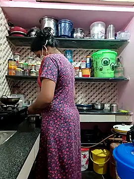 Snapshot of Tamil_Shalini_Lustyy chatting on September 23, 4:05 pm Tamil Shalini Lustyy online show from September 23, 4:05 pm