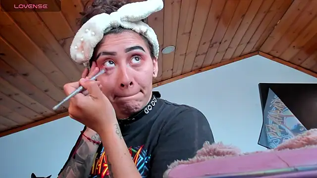 Darkness jones  online show from March 6, 4:24 pm