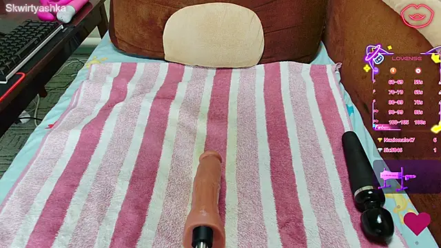 Skwirtyashka online show from November 18, 9:05 pm