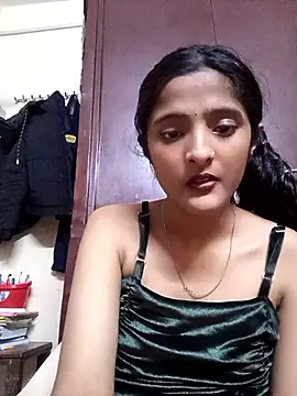 KittyBby14 online show from December 3, 7:49 pm