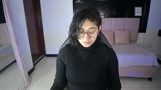 Lili Gomez  online show from September 14, 11:41 am