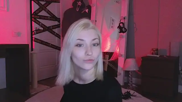 Snapshot of alexa_novak chatting on October 22, 3:00 am alexa novak online show from October 22, 3:00 am