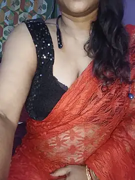 Sexy Mona Bhabhi online show from June 8, 9:14 pm