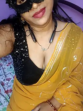 Sexy Mona Bhabhi online show from September 22, 6:50 pm