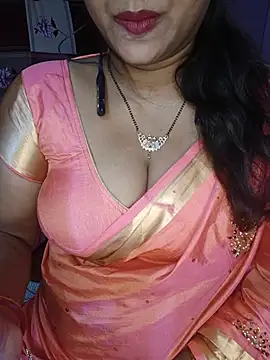 Sexy Mona Bhabhi online show from June 25, 5:47 pm