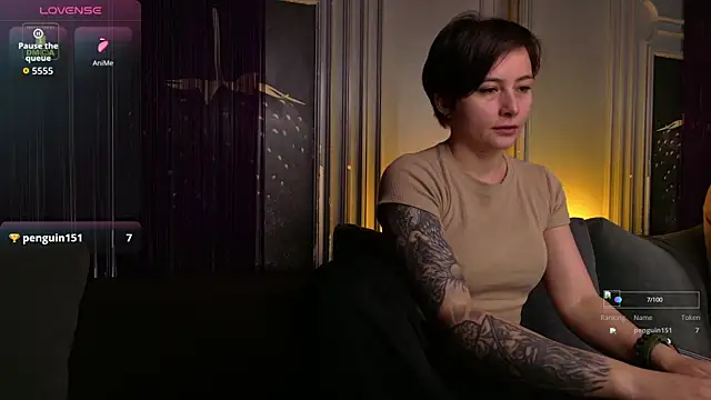 Ishtar Divine online show from October 30, 3:46 pm