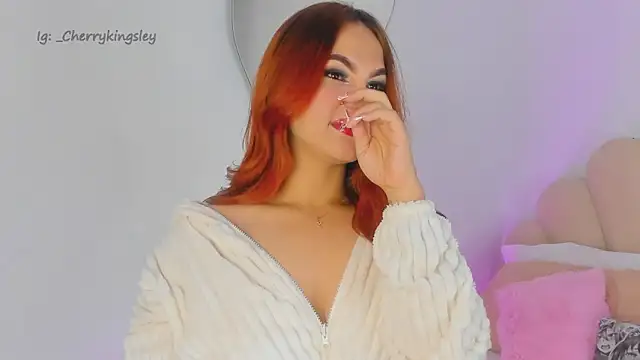  cherrykingsley1 online show from April 17, 4:14 am