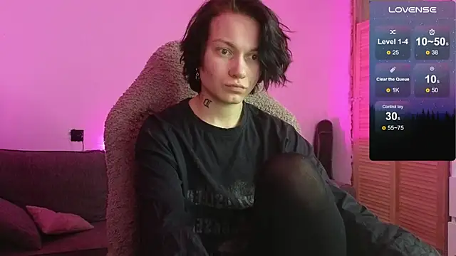 esajukyy online show from January 14, 4:12 pm