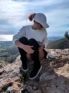 Samira-Summer online show from December 4, 10:17 am