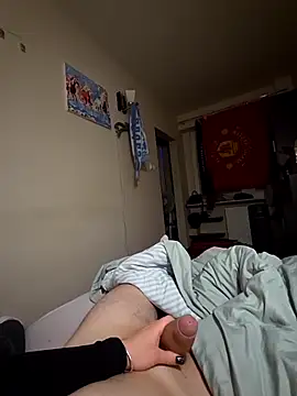 Llorey04 online show from March 22, 5:30 pm