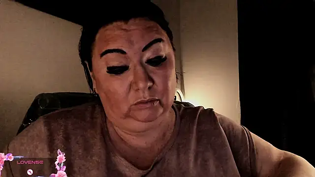 SexxyDreams1 online show from September 21, 5:28 am