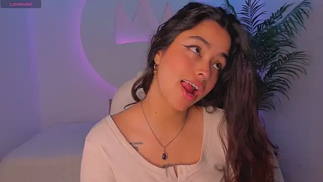 Ariana Pierce online show from October 29, 12:53 pm