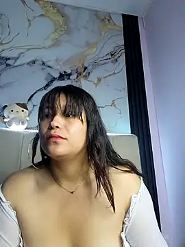 mariana 21x online show from October 8, 6:12 pm