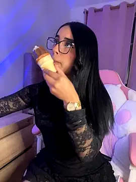 Emily-14 online show from December 1, 3:21 am