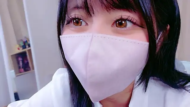Snapshot of -anzu-o chatting on October 11, 1:21 am -anzu-o online show from October 11, 1:21 am