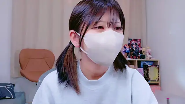 Snapshot of -anzu-o chatting on September 8, 10:31 pm -anzu-o online show from September 8, 10:31 pm
