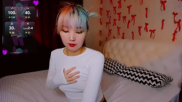 Milla Aheo online show from April 2, 1:41 pm