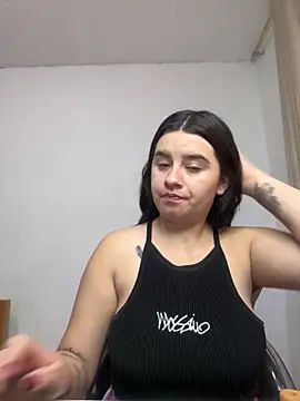 Snapshot of SaraBraun_ chatting on September 24, 3:55 pm SaraBraun online show from September 24, 3:55 pm