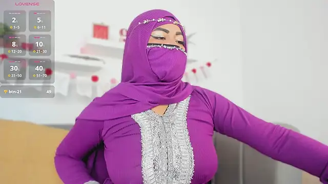 Snapshot of jazmin_anbar chatting on September 24, 7:02 pm jazmin anbar online show from September 24, 7:02 pm