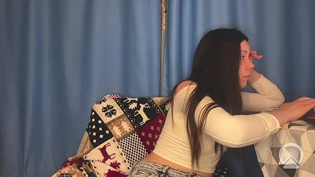 pink pikachu  online show from April 10, 7:53 pm