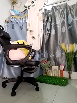 Lucy limon online show from March 26, 9:05 pm