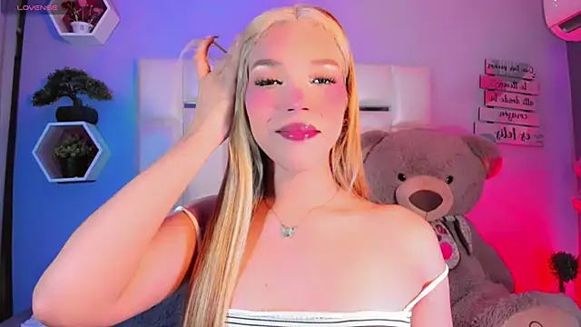 Aileen 18 online show from September 21, 8:29 pm