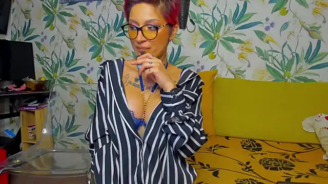 Lucky Deniz online show from February 10, 11:57 am