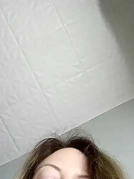 KattyLuuu online show from April 9, 9:31 pm