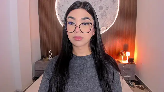 RoseCassie online show from April 26, 12:47 pm