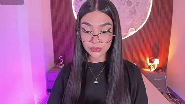 RoseCassie online show from July 21, 1:56 pm