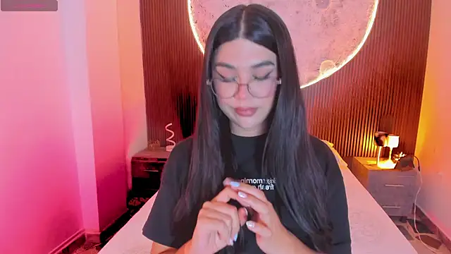 RoseCassie online show from July 17, 1:37 pm
