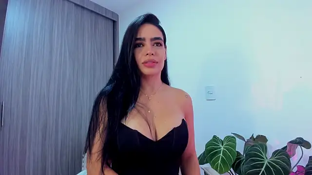 Sara Leblanc online show from October 20, 2:53 pm