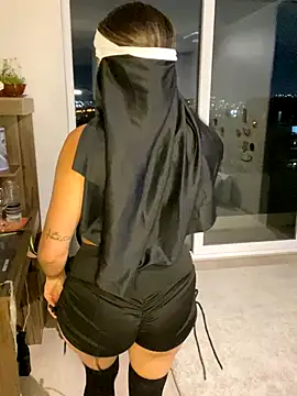 AlejandritaMilano online show from November 1, 12:26 am