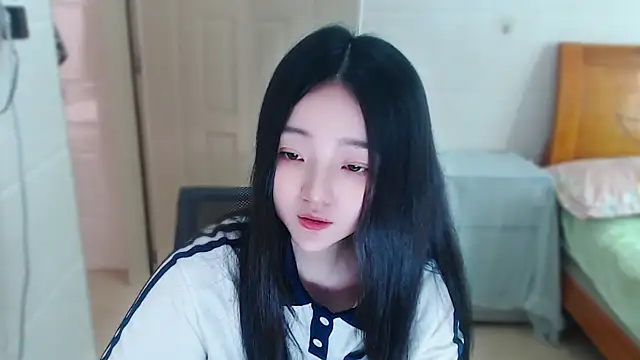 xiao-xiao-D online show from March 9, 6:38 am