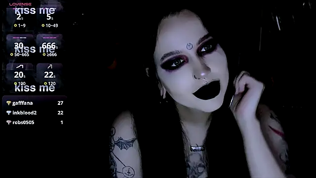 Snapshot of alexx_succubus chatting on September 23, 7:12 pm alexx succubus online show from September 23, 7:12 pm