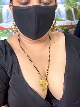 FlatVincy4 online show from September 28, 4:01 pm