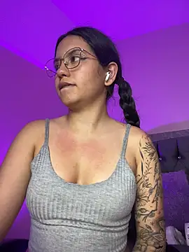 Rosita forever  online show from July 9, 5:59 pm