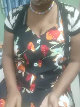 Snapshot of Tamilbigboobie chatting on September 16, 7:22 pm Tamilbigboobie online show from September 16, 7:22 pm