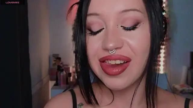 MoranaMissGod online show from April 21, 2:02 pm