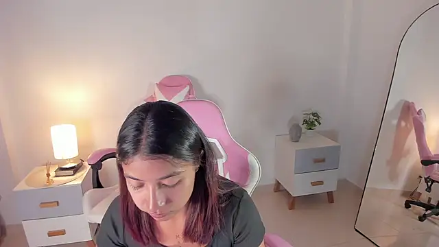 Snapshot of martina_roldam chatting on September 30, 1:22 am martina roldam online show from September 30, 1:22 am