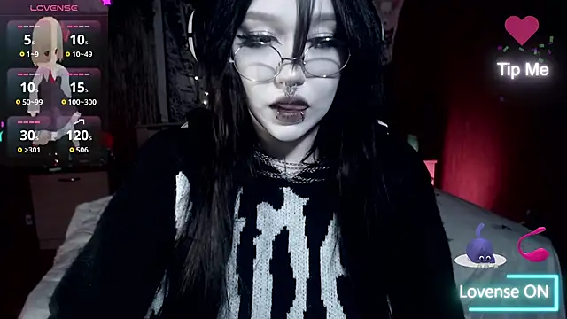 chloe crystall killer online show from October 27, 12:28 am