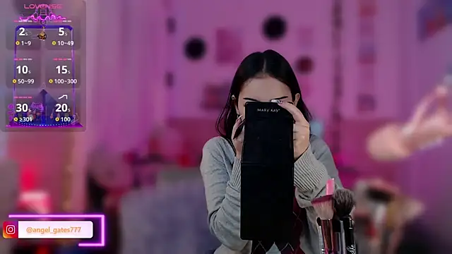 angelgate online show from March 8, 10:35 pm