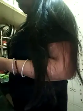 Soniya 444 online show from March 2, 7:15 am