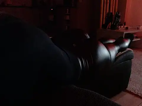 NoraInMask online show from January 8, 8:57 pm