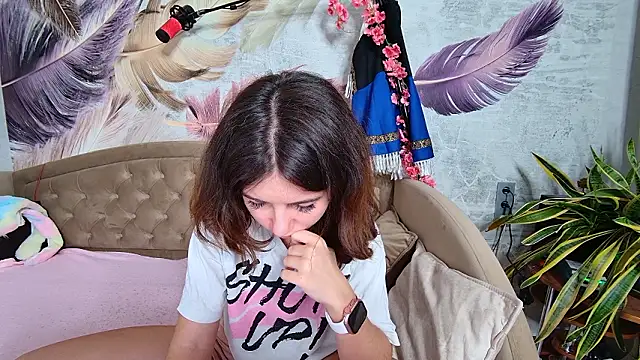 Anoraa online show from March 25, 12:52 pm