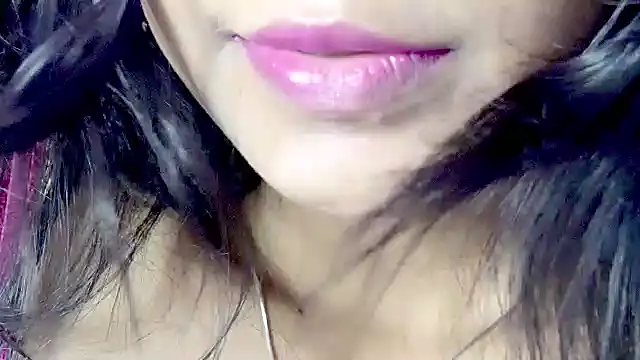 sexyhoney27 online show from March 25, 6:33 pm