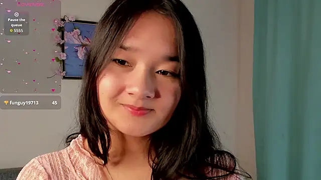 Maekko online show from December 18, 5:29 pm