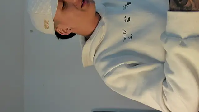 two milkyway online show from November 14, 1:11 pm