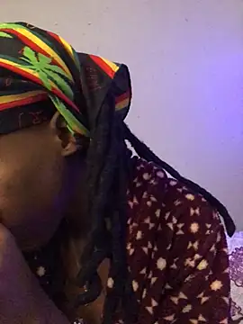 xxSexyTalia28 online show from February 16, 11:10 am